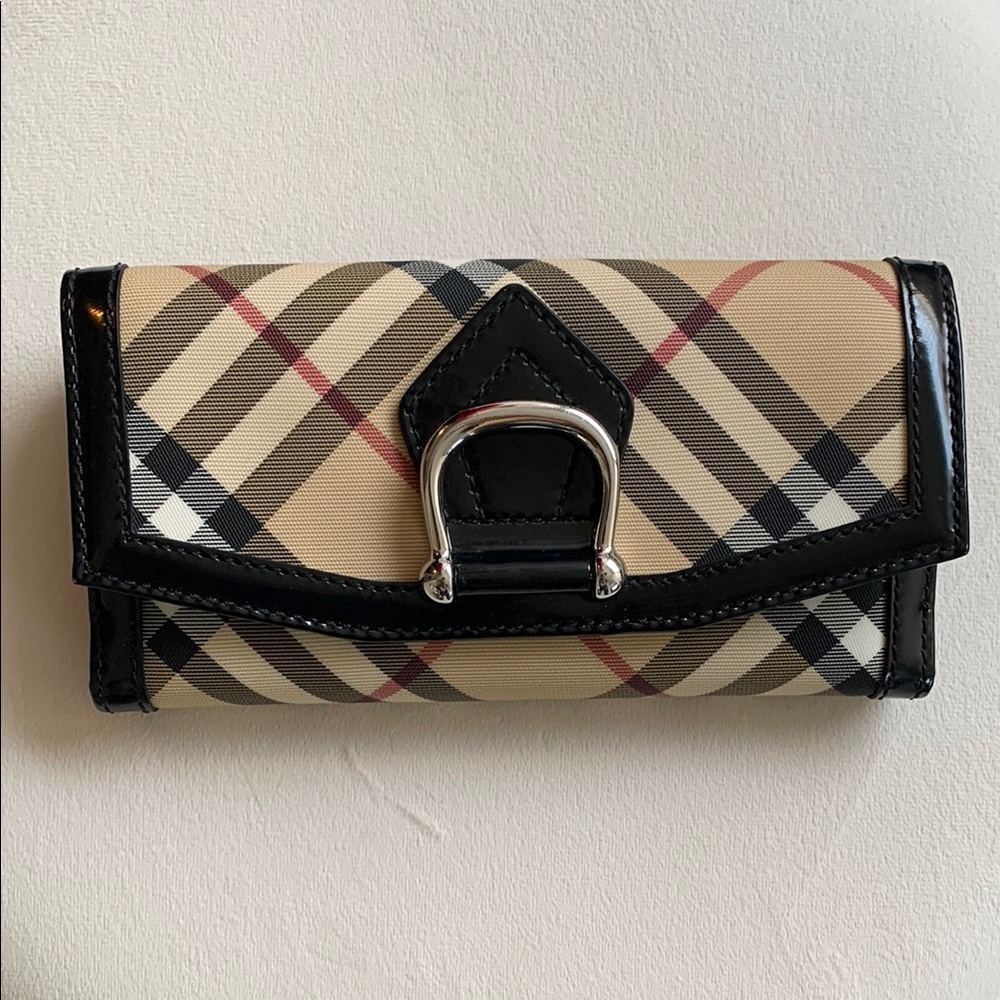 Burberry Black and Cream Wallet with Checkered Pattern